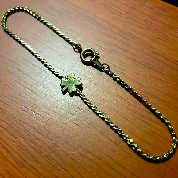 Vintage Gold Plated Shamrock 4 Leaf Clover Bracelet 7.5” - Picture 5 of 7